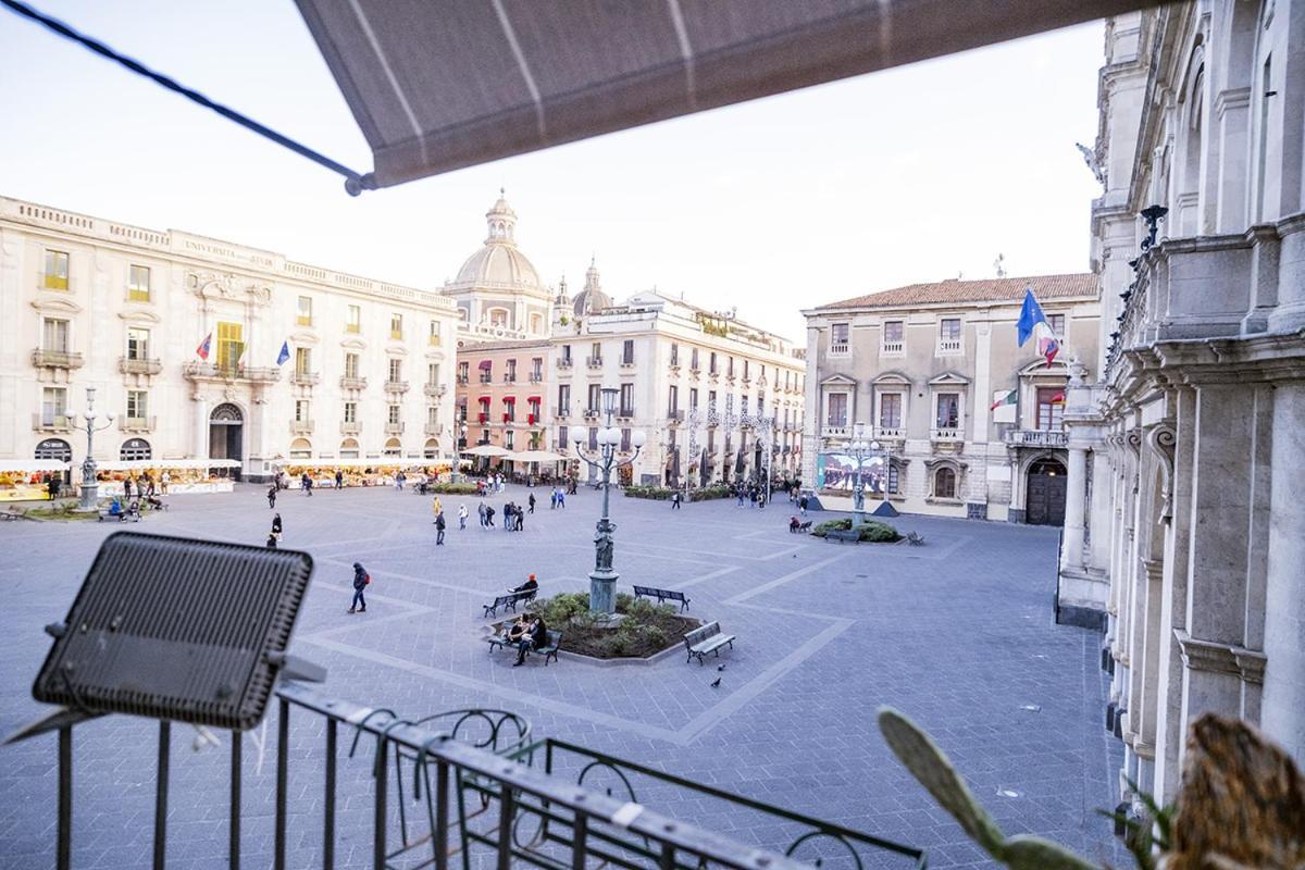 Charme Catania Central Suites Εξωτερικό φωτογραφία