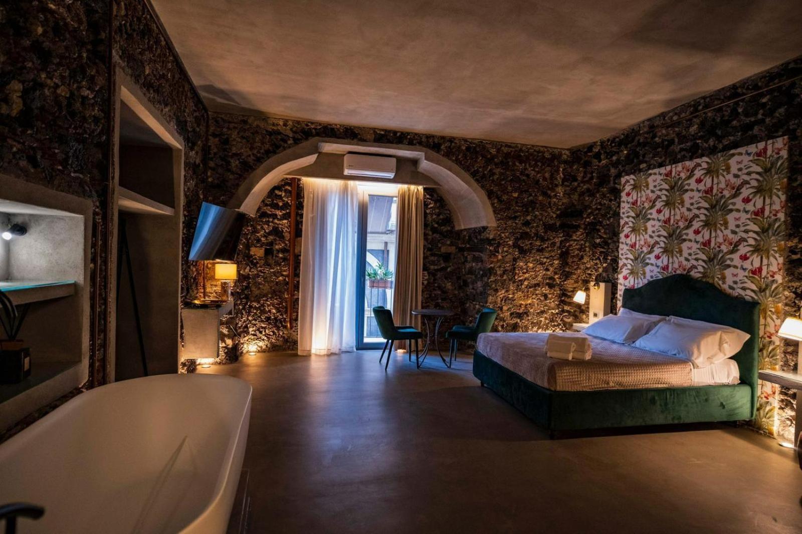 Charme Catania Central Suites Εξωτερικό φωτογραφία