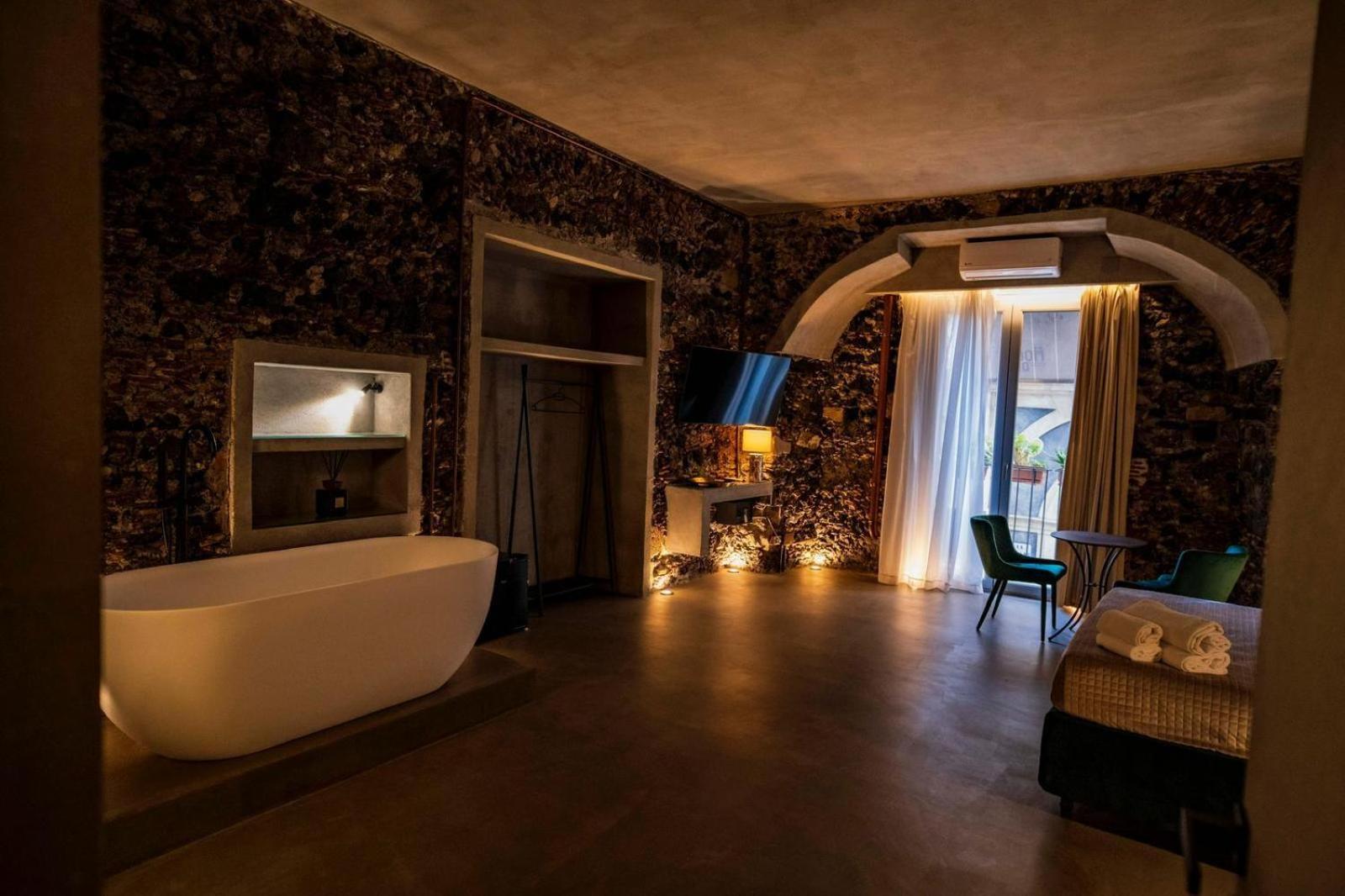 Charme Catania Central Suites Εξωτερικό φωτογραφία