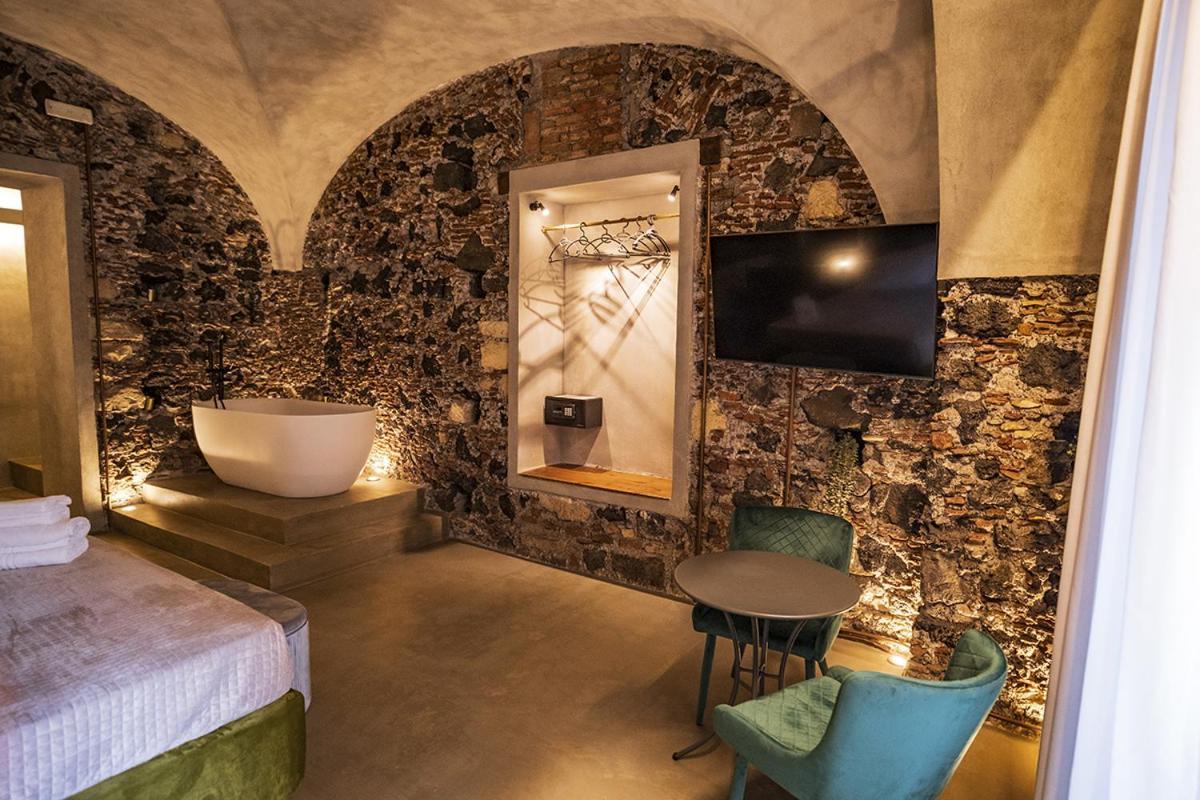Charme Catania Central Suites Εξωτερικό φωτογραφία
