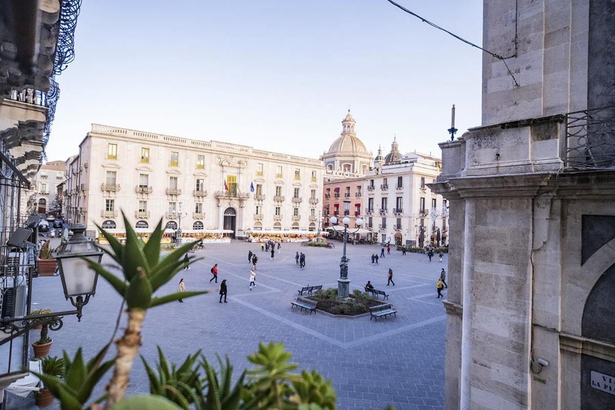 Charme Catania Central Suites Εξωτερικό φωτογραφία