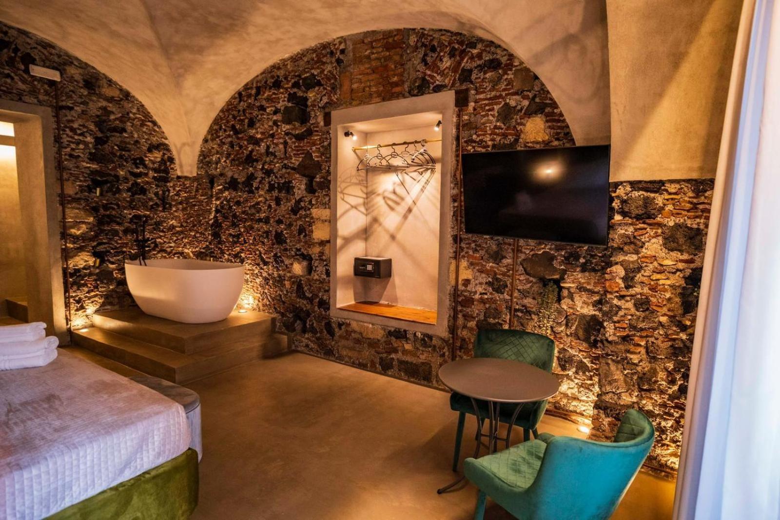 Charme Catania Central Suites Εξωτερικό φωτογραφία